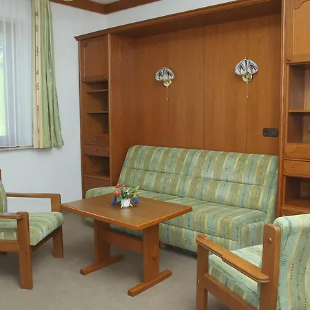 Gudrun Bernhard Apartment *