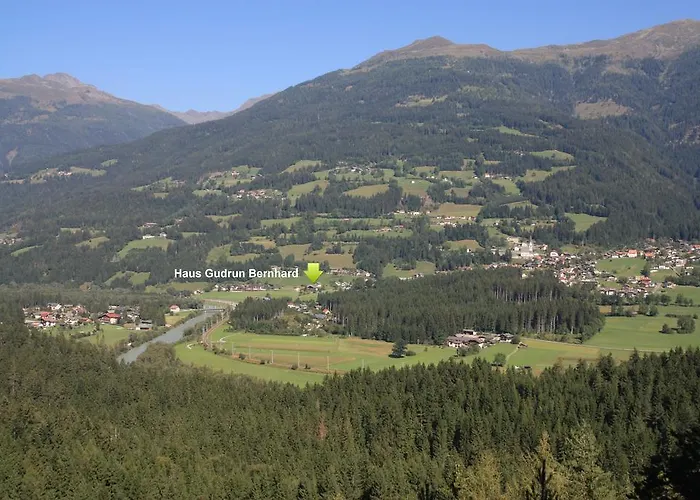 Gudrun Bernhard Апартаменты Берг (Драуталь)